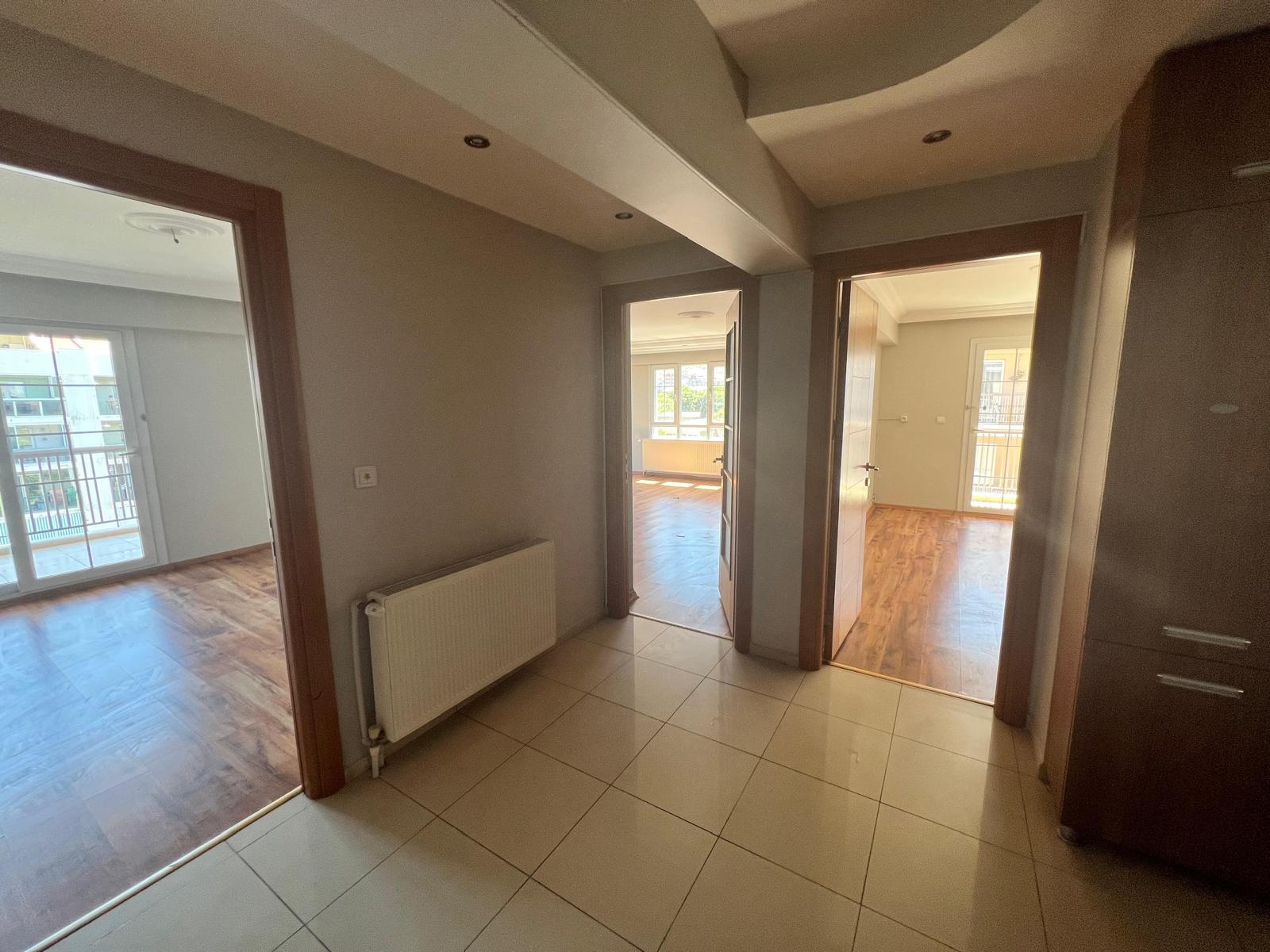 Çınar İzmir'den Manisa Şehzadeler'de Site İçi Dubleks 6+1 Daire - 6