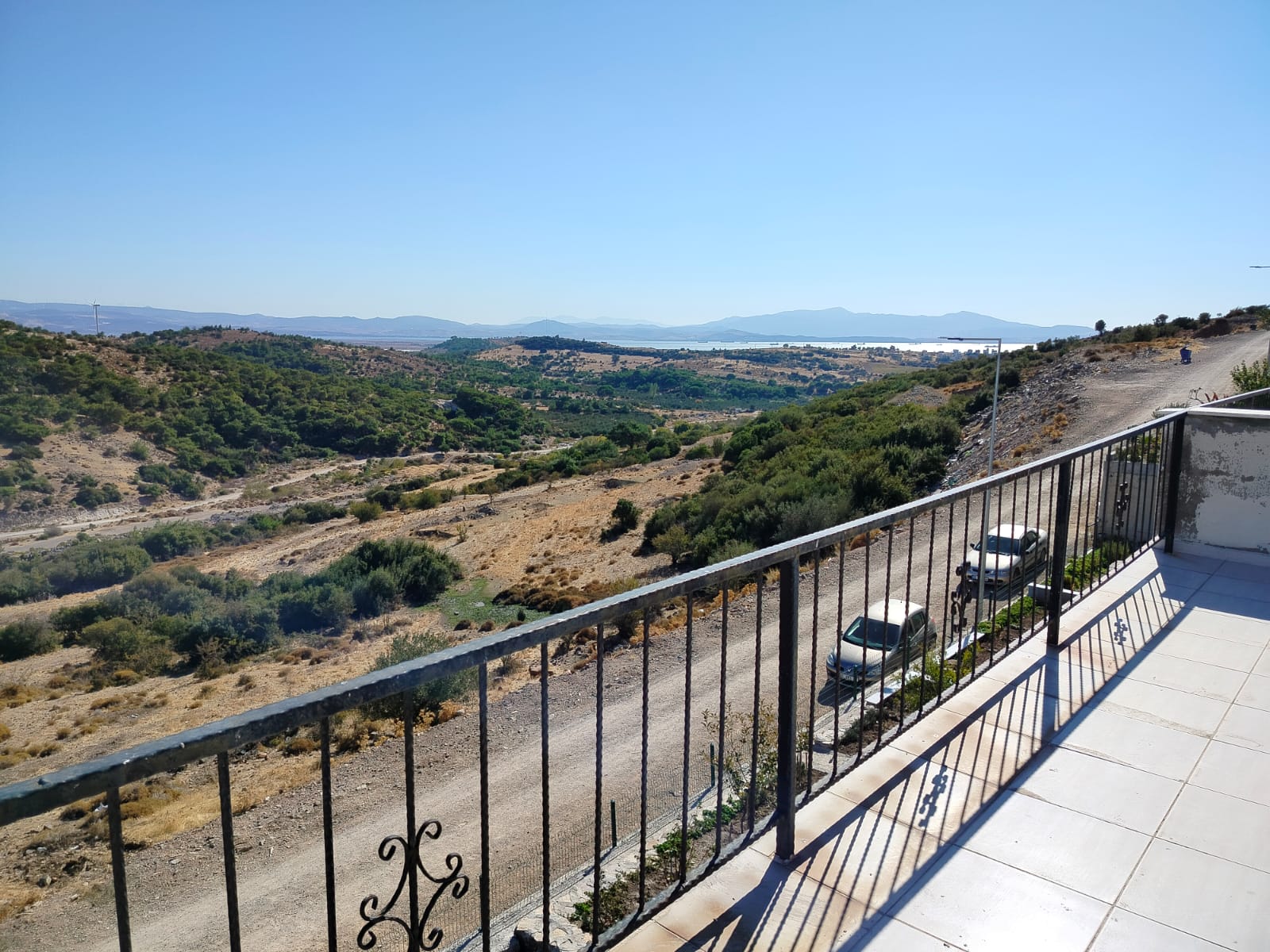 Çınar İzmir'den Dikili Çandarlı'da Satılık 4+1 Tripleks Villa - 12